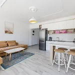Mabel-the Jacuzzi Rooftop By Ps * Golem (Tirana)