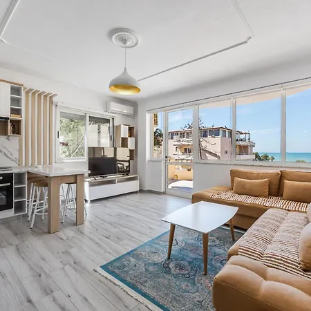 The Rooftop Experience By Ps Appartement Golem (Tirana)