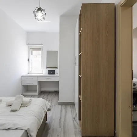 The Rooftop Experience By Ps Apartment Golem (Tirana)